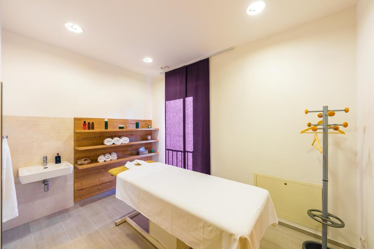 Отель Hotel Ski Нове-Место-на-Мораве
